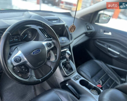 Серый Форд Эскейп, объемом двигателя 1.6 л и пробегом 140 тыс. км за 11000 $, фото 6 на Automoto.ua