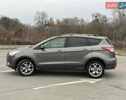 Серый Форд Эскейп, объемом двигателя 1.6 л и пробегом 170 тыс. км за 10000 $, фото 2 на Automoto.ua