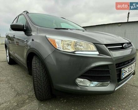 Сірий Форд Ескейп, об'ємом двигуна 2 л та пробігом 192 тис. км за 13500 $, фото 3 на Automoto.ua