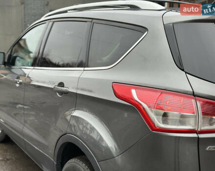 Серый Форд Эскейп, объемом двигателя 2 л и пробегом 167 тыс. км за 10800 $, фото 20 на Automoto.ua