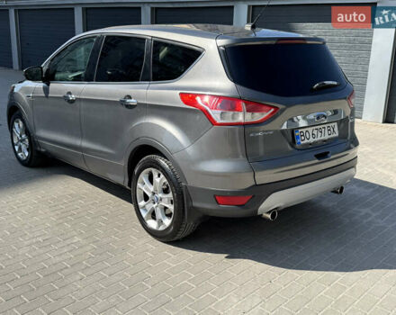 Серый Форд Эскейп, объемом двигателя 2 л и пробегом 185 тыс. км за 13099 $, фото 7 на Automoto.ua