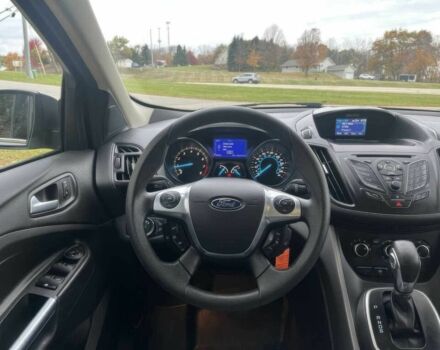 Сірий Форд Ескейп, об'ємом двигуна 2 л та пробігом 88 тис. км за 1300 $, фото 6 на Automoto.ua