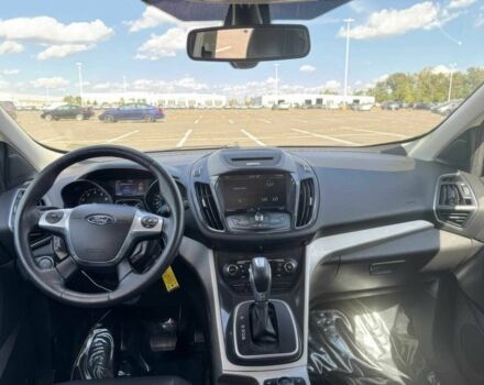 Серый Форд Эскейп, объемом двигателя 1.6 л и пробегом 87 тыс. км за 3950 $, фото 9 на Automoto.ua