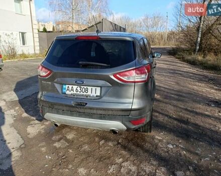 Серый Форд Эскейп, объемом двигателя 1.6 л и пробегом 180 тыс. км за 8500 $, фото 6 на Automoto.ua