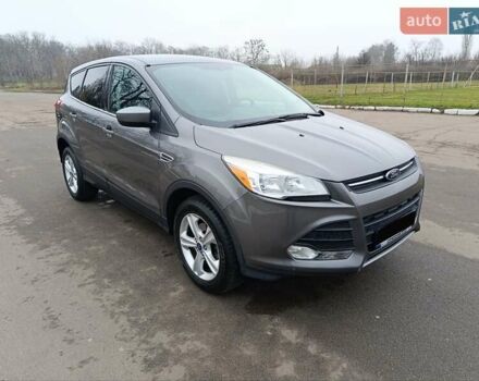 Сірий Форд Ескейп, об'ємом двигуна 1.6 л та пробігом 180 тис. км за 9500 $, фото 1 на Automoto.ua