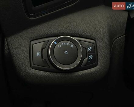 Сірий Форд Ескейп, об'ємом двигуна 1.6 л та пробігом 141 тис. км за 10308 $, фото 11 на Automoto.ua