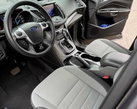 Сірий Форд Ескейп, об'ємом двигуна 2 л та пробігом 192 тис. км за 13500 $, фото 18 на Automoto.ua