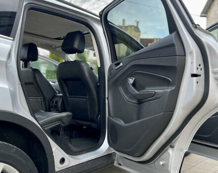 Серый Форд Эскейп, объемом двигателя 2 л и пробегом 149 тыс. км за 10699 $, фото 51 на Automoto.ua