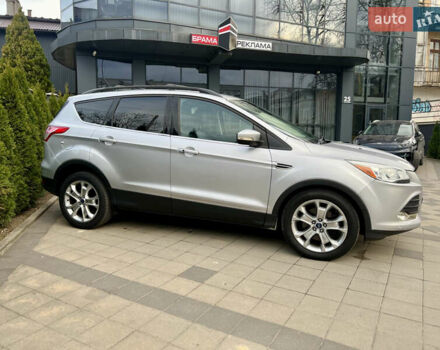 Серый Форд Эскейп, объемом двигателя 2 л и пробегом 149 тыс. км за 10699 $, фото 4 на Automoto.ua