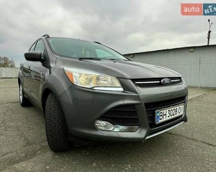 Сірий Форд Ескейп, об'ємом двигуна 2 л та пробігом 192 тис. км за 13500 $, фото 1 на Automoto.ua
