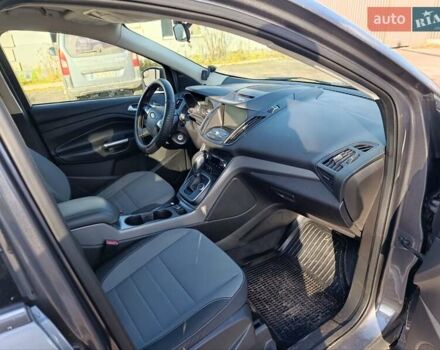 Серый Форд Эскейп, объемом двигателя 1.6 л и пробегом 180 тыс. км за 8500 $, фото 8 на Automoto.ua