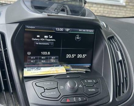 Серый Форд Эскейп, объемом двигателя 1.6 л и пробегом 186 тыс. км за 9500 $, фото 9 на Automoto.ua