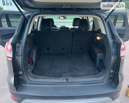 Сірий Форд Ескейп, об'ємом двигуна 2 л та пробігом 240 тис. км за 10200 $, фото 17 на Automoto.ua