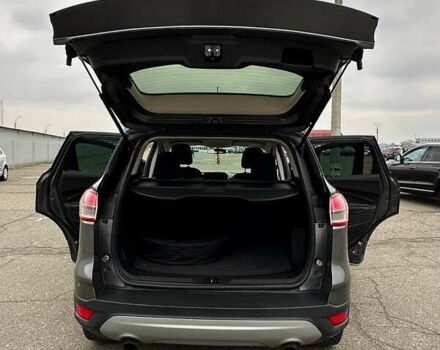 Сірий Форд Ескейп, об'ємом двигуна 2 л та пробігом 192 тис. км за 13500 $, фото 17 на Automoto.ua