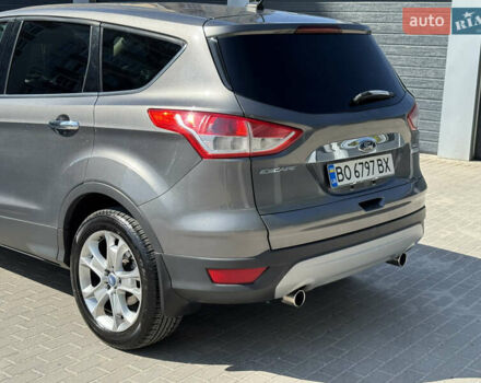 Серый Форд Эскейп, объемом двигателя 2 л и пробегом 185 тыс. км за 13099 $, фото 8 на Automoto.ua
