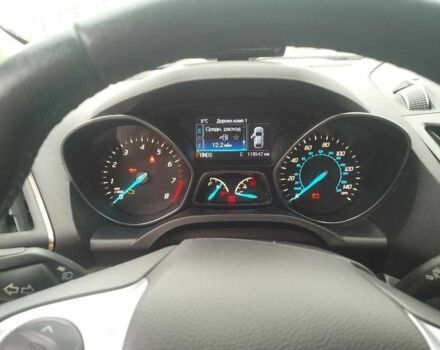 Серый Форд Эскейп, объемом двигателя 2 л и пробегом 118 тыс. км за 13300 $, фото 2 на Automoto.ua