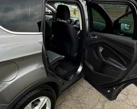 Сірий Форд Ескейп, об'ємом двигуна 2 л та пробігом 192 тис. км за 13500 $, фото 15 на Automoto.ua