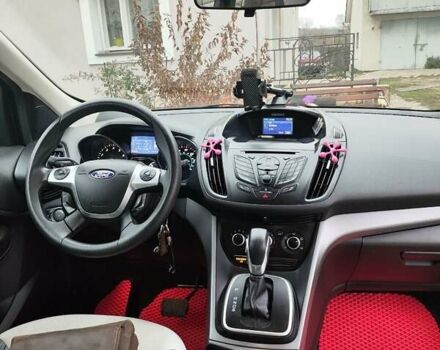 Серый Форд Эскейп, объемом двигателя 1.6 л и пробегом 177 тыс. км за 9000 $, фото 19 на Automoto.ua