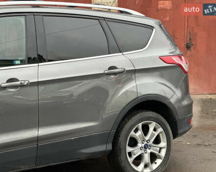 Серый Форд Эскейп, объемом двигателя 2 л и пробегом 167 тыс. км за 10800 $, фото 8 на Automoto.ua