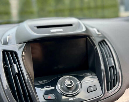 Серый Форд Эскейп, объемом двигателя 2 л и пробегом 149 тыс. км за 10699 $, фото 85 на Automoto.ua