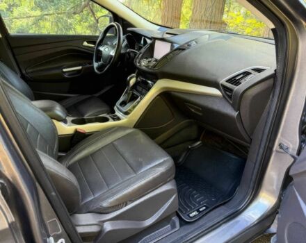 Серый Форд Эскейп, объемом двигателя 1.6 л и пробегом 82 тыс. км за 1200 $, фото 8 на Automoto.ua