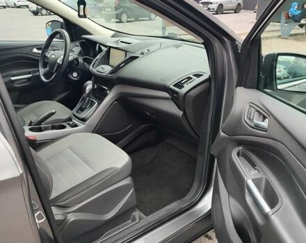 Серый Форд Эскейп, объемом двигателя 1.6 л и пробегом 140 тыс. км за 10200 $, фото 11 на Automoto.ua