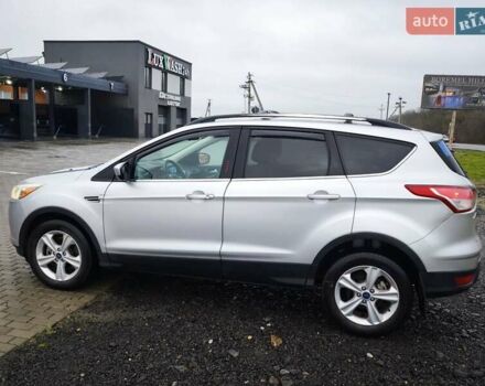 Сірий Форд Ескейп, об'ємом двигуна 1.6 л та пробігом 236 тис. км за 13100 $, фото 2 на Automoto.ua