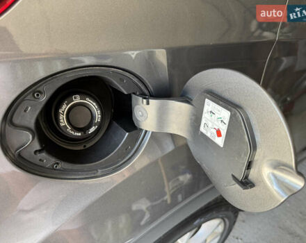 Серый Форд Эскейп, объемом двигателя 2 л и пробегом 185 тыс. км за 13099 $, фото 95 на Automoto.ua