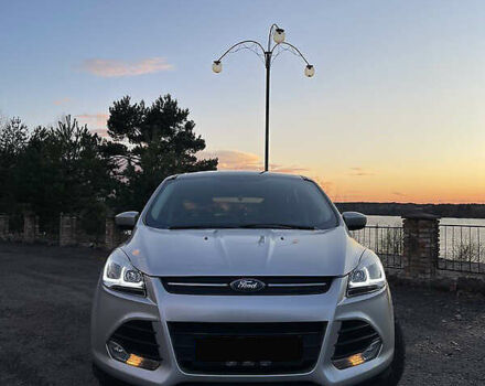 Сірий Форд Ескейп, об'ємом двигуна 1.6 л та пробігом 140 тис. км за 10000 $, фото 6 на Automoto.ua