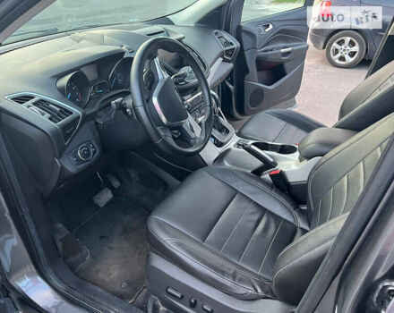 Сірий Форд Ескейп, об'ємом двигуна 2 л та пробігом 240 тис. км за 10200 $, фото 12 на Automoto.ua