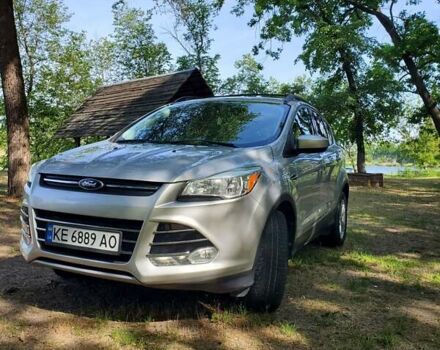 Форд Эскейп 2013 в Днепре (Днепропетровске) на Automoto.ua Серый Форд Эскейп, объемом двигателя 1.6 л и пробегом 264 тыс. км за 9000 $, фото 10 на Automoto.ua