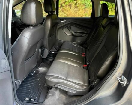 Серый Форд Эскейп, объемом двигателя 1.6 л и пробегом 82 тыс. км за 1200 $, фото 13 на Automoto.ua