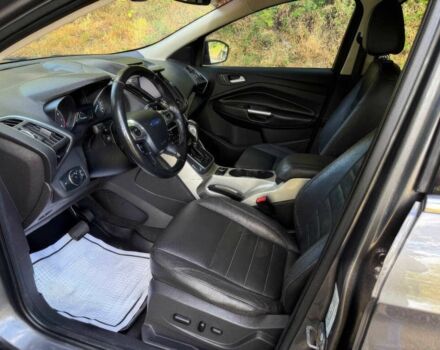 Серый Форд Эскейп, объемом двигателя 1.6 л и пробегом 82 тыс. км за 1200 $, фото 9 на Automoto.ua