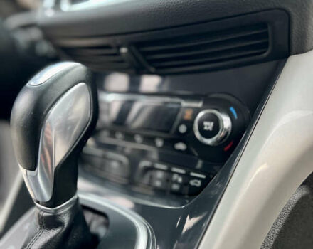 Серый Форд Эскейп, объемом двигателя 2 л и пробегом 149 тыс. км за 10699 $, фото 64 на Automoto.ua