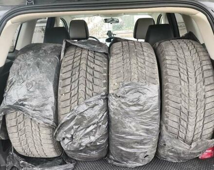 Серый Форд Эскейп, объемом двигателя 1.6 л и пробегом 177 тыс. км за 9000 $, фото 28 на Automoto.ua