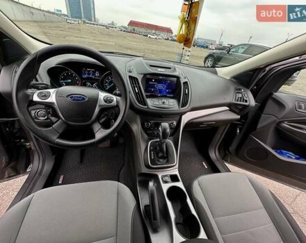 Сірий Форд Ескейп, об'ємом двигуна 2 л та пробігом 192 тис. км за 13500 $, фото 22 на Automoto.ua