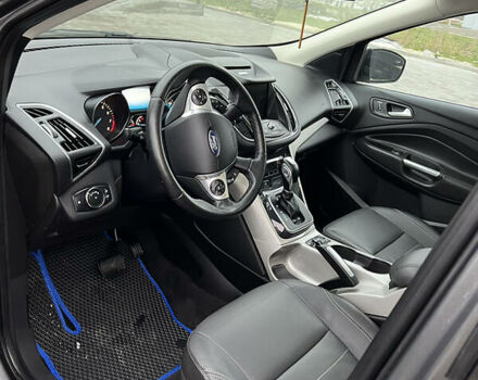 Сірий Форд Ескейп, об'ємом двигуна 2 л та пробігом 181 тис. км за 12500 $, фото 7 на Automoto.ua