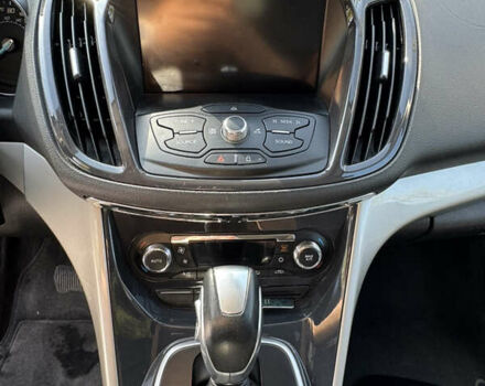 Серый Форд Эскейп, объемом двигателя 2 л и пробегом 185 тыс. км за 13099 $, фото 39 на Automoto.ua