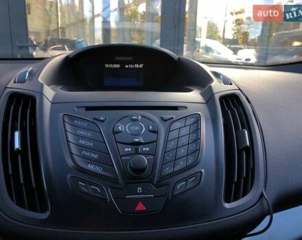 Серый Форд Эскейп, объемом двигателя 1.6 л и пробегом 230 тыс. км за 9399 $, фото 24 на Automoto.ua