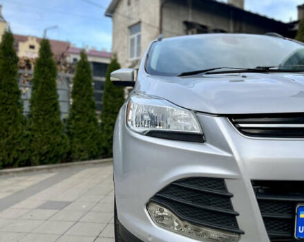 Серый Форд Эскейп, объемом двигателя 2 л и пробегом 149 тыс. км за 10699 $, фото 16 на Automoto.ua