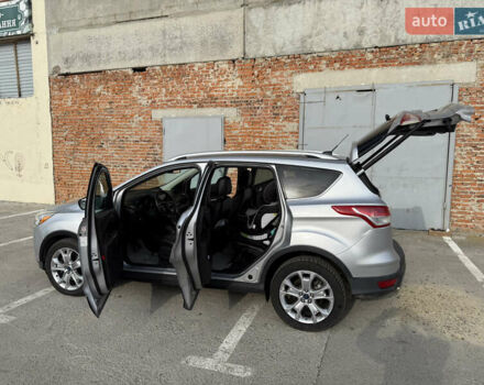 Сірий Форд Ескейп, об'ємом двигуна 2 л та пробігом 124 тис. км за 11400 $, фото 12 на Automoto.ua