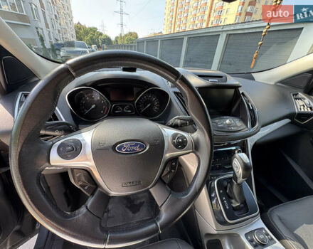 Серый Форд Эскейп, объемом двигателя 2 л и пробегом 185 тыс. км за 13099 $, фото 38 на Automoto.ua