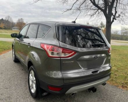 Сірий Форд Ескейп, об'ємом двигуна 2 л та пробігом 88 тис. км за 1300 $, фото 3 на Automoto.ua