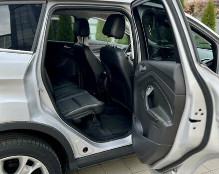 Серый Форд Эскейп, объемом двигателя 2 л и пробегом 149 тыс. км за 10699 $, фото 70 на Automoto.ua