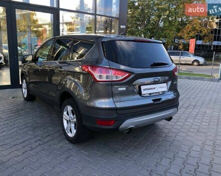 Серый Форд Эскейп, объемом двигателя 1.6 л и пробегом 230 тыс. км за 9399 $, фото 8 на Automoto.ua