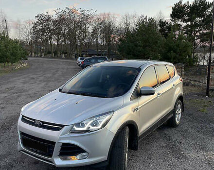 Сірий Форд Ескейп, об'ємом двигуна 1.6 л та пробігом 140 тис. км за 10000 $, фото 1 на Automoto.ua