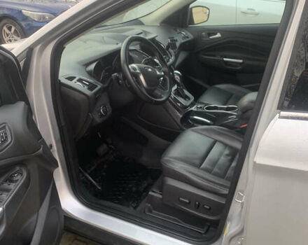 Серый Форд Эскейп, объемом двигателя 1.6 л и пробегом 132 тыс. км за 9500 $, фото 2 на Automoto.ua