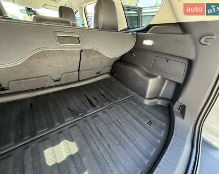 Серый Форд Эскейп, объемом двигателя 2 л и пробегом 185 тыс. км за 13099 $, фото 69 на Automoto.ua