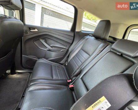 Серый Форд Эскейп, объемом двигателя 2 л и пробегом 185 тыс. км за 13099 $, фото 57 на Automoto.ua