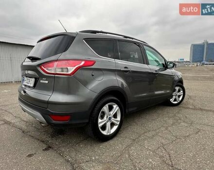 Сірий Форд Ескейп, об'ємом двигуна 2 л та пробігом 192 тис. км за 13500 $, фото 10 на Automoto.ua